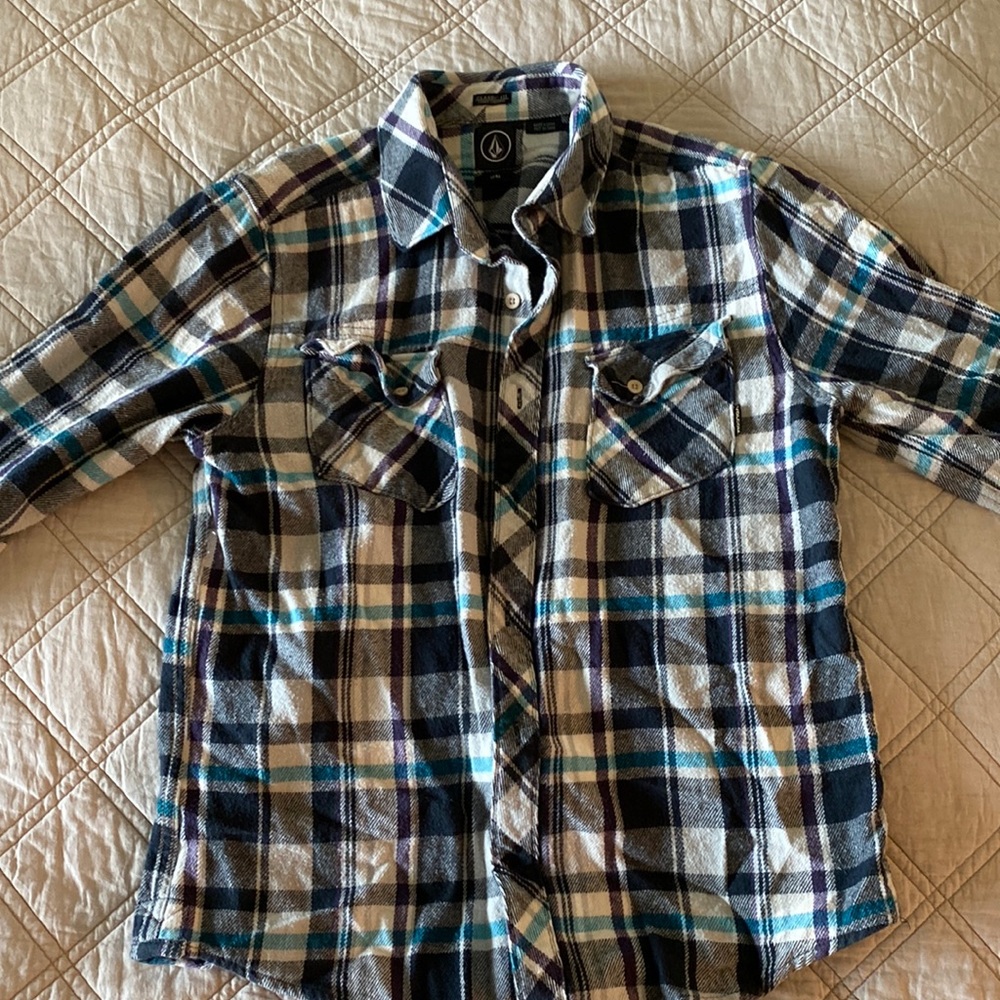 Volcom flannel
